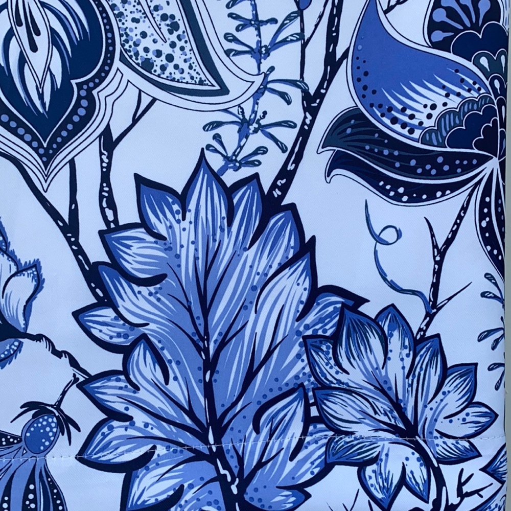 Floral room darkening drapes
